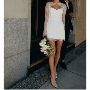 Chic White Lace Long Sleeve Dress